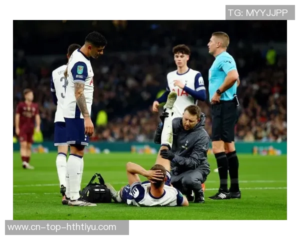 热刺后卫范德芬承认惨败阿森纳感到失望称对手表现更佳