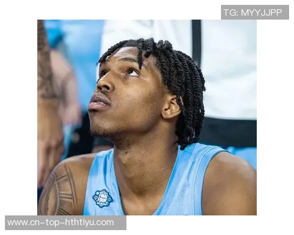 凯莱布乐福半场表现低迷仅获2篮板正负值惨淡19引发热议 凯莱布乐福半场表现低迷仅获2篮板正负值惨淡19引发热议